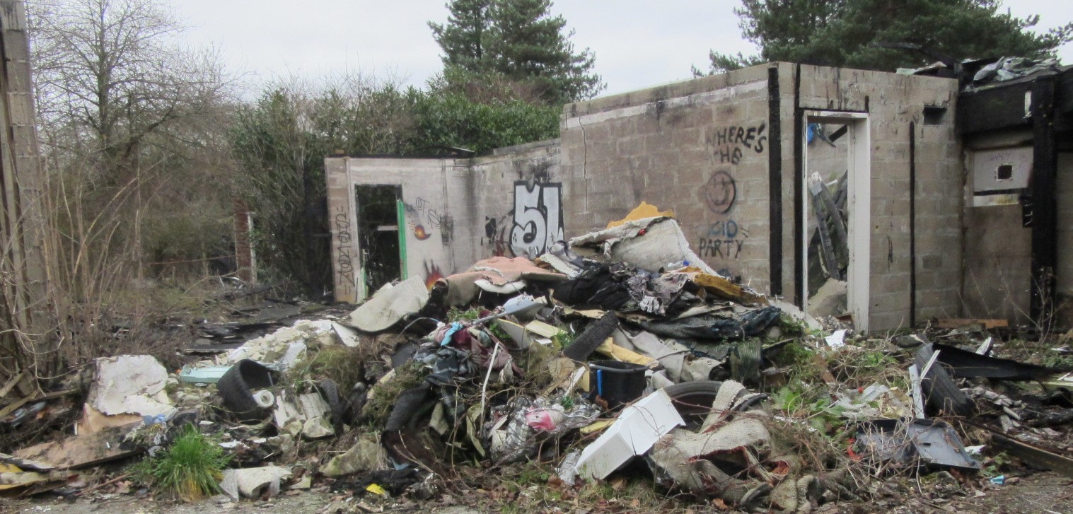You are currently viewing 12 ha de déchets sur l’île de loisirs de SQY… Une surprise et un hasard ?